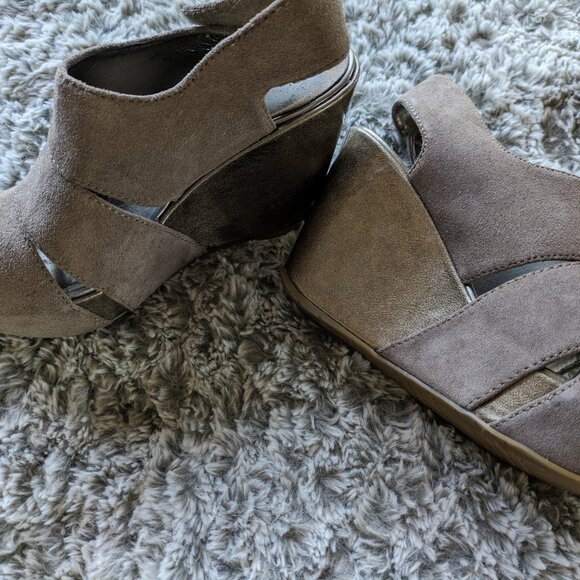 Kenneth Cole " Reaction" sandals - Picture 5 of 6